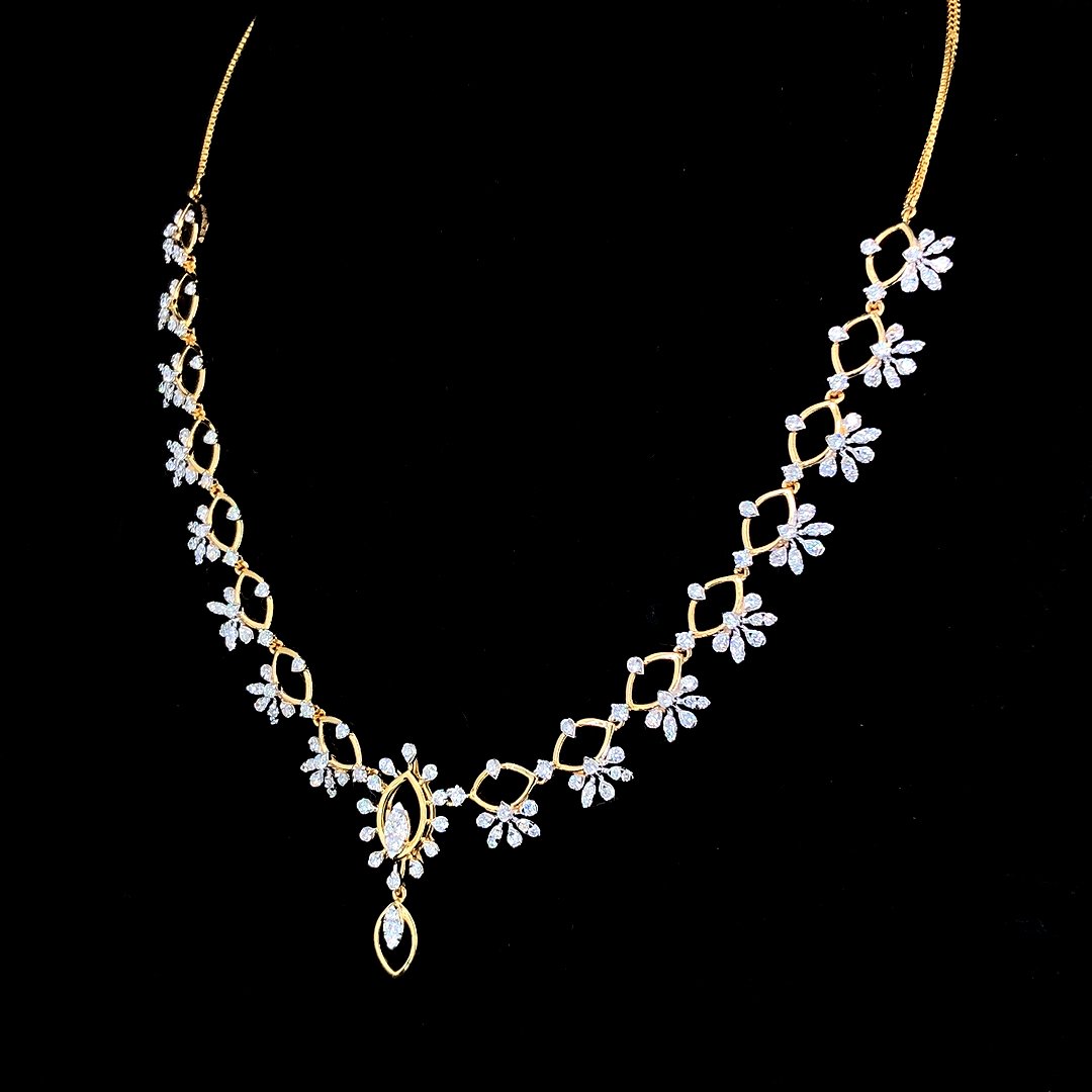 Florencia Diamond Necklace - Image 3